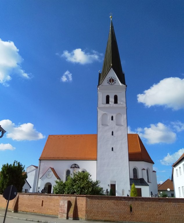 Grossansicht in neuem Fenster: Königsfeld:  Katholische Pfarrkirche St. Margaretha