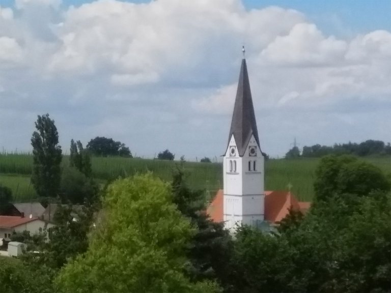 Grossansicht in neuem Fenster: Oberlauterbach:  Kath. Pfarrkirche St. Andreas