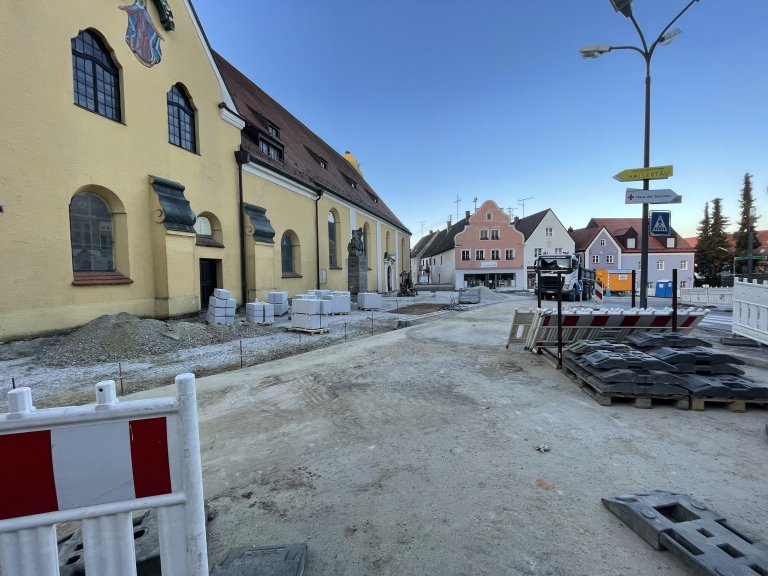 Neugestaltung Marktplatz Bauabschnitt II 2022 Boden Richtung Rossini
